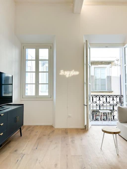 Civico 21 Living - Tuscan Loft Фучеккьо Экстерьер фото